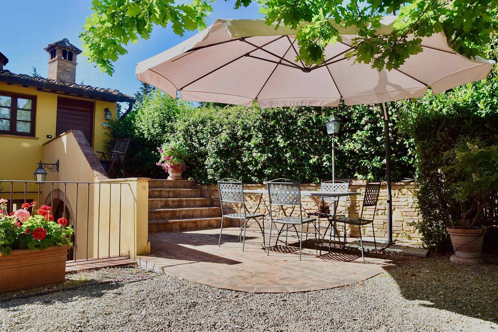 Апартаменти Relax In Chianti Il Borgo 7 Монтеспертолі Екстер'єр фото
